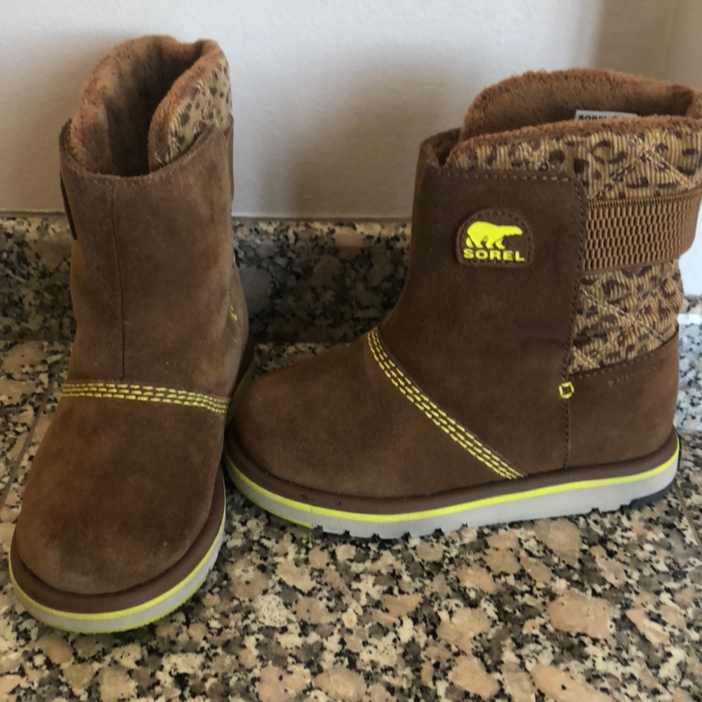 Sorel toddler boots